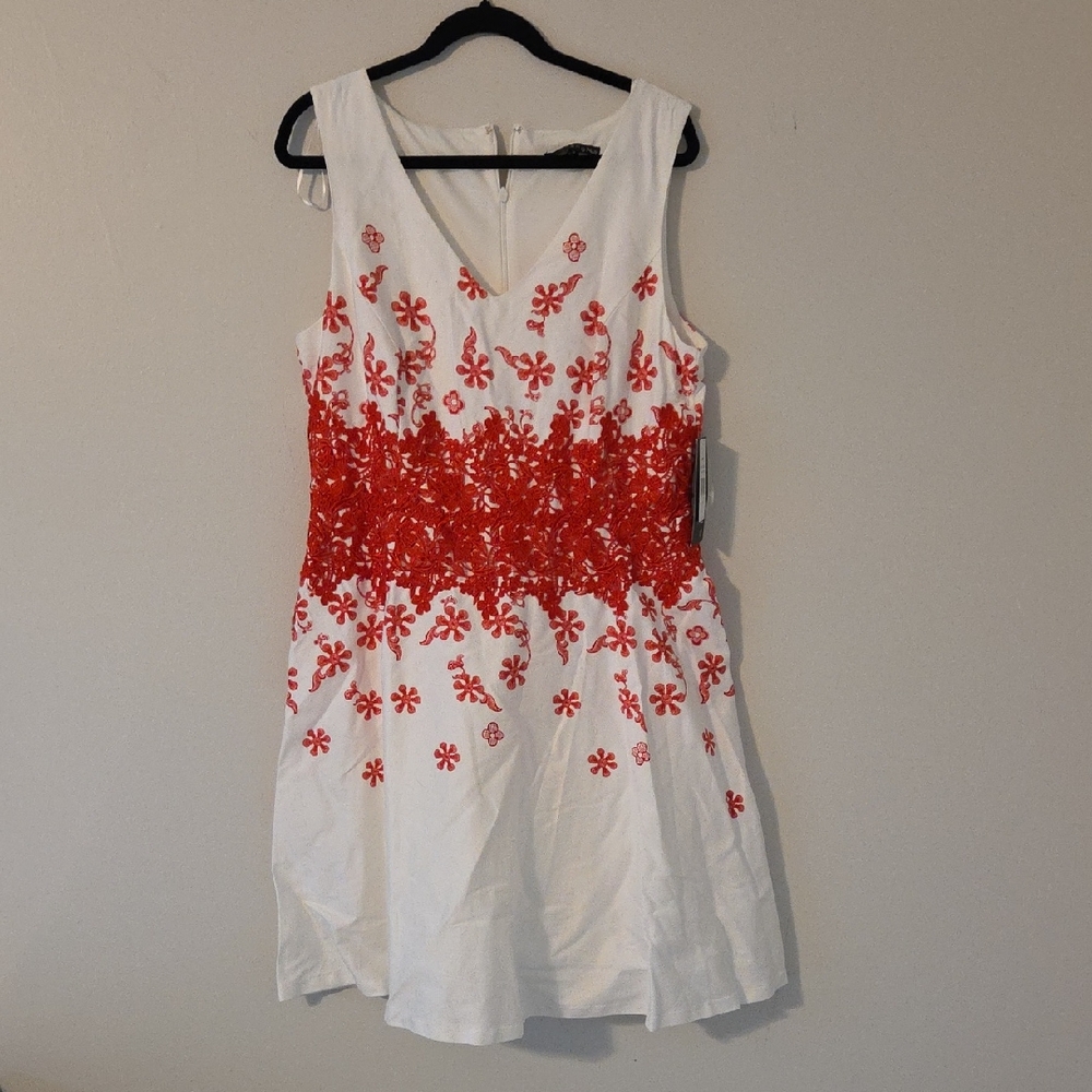 Signature by Sangria Red Floral Midi Dress